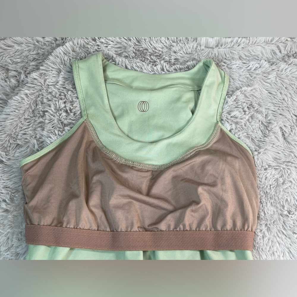 ⭐️Balance Collection Green Ruched Tank Top - Picture 5 of 7